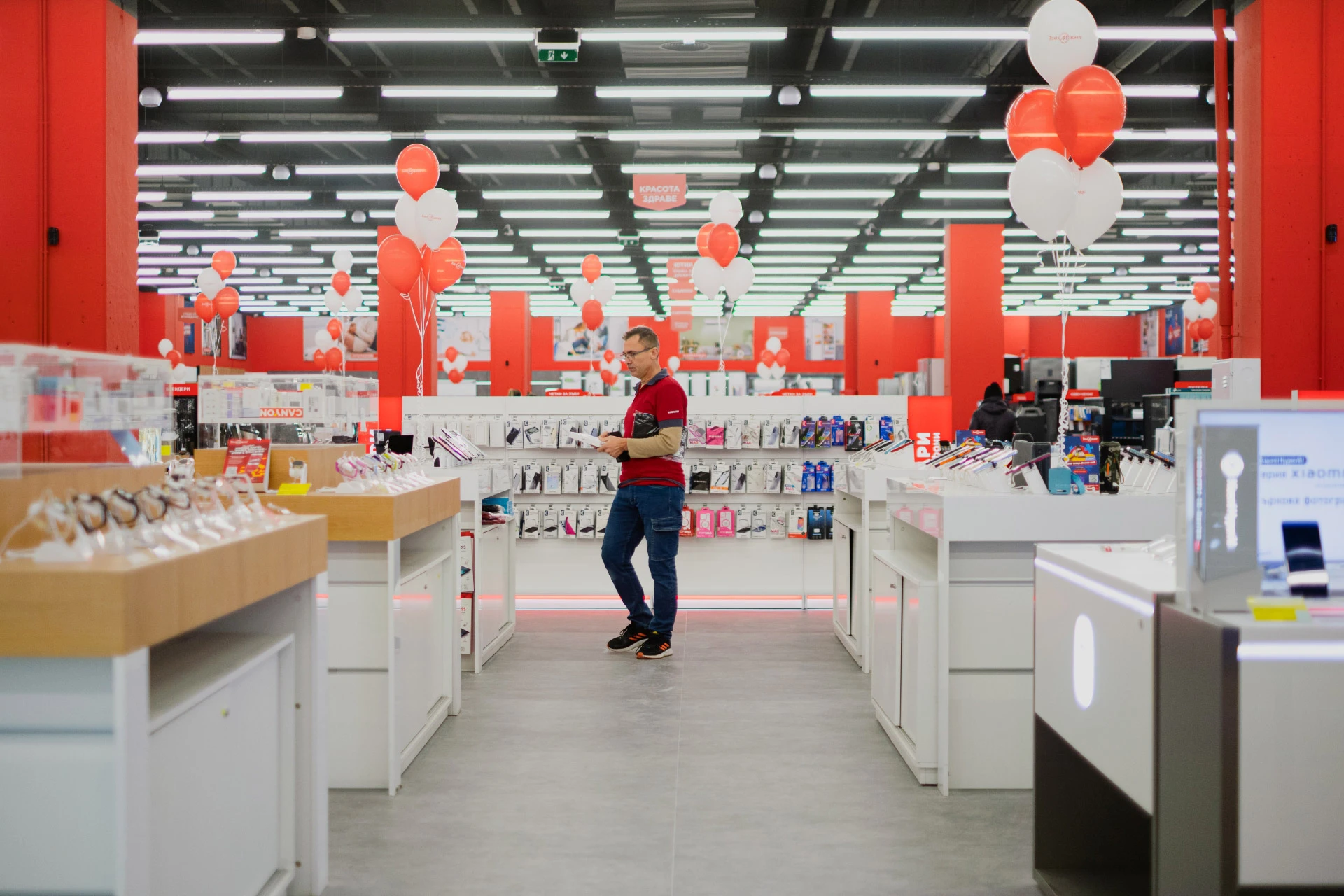 Техномаркет Бургас се премести в Grand Plaza (бившият Burgas Plaza Mall)