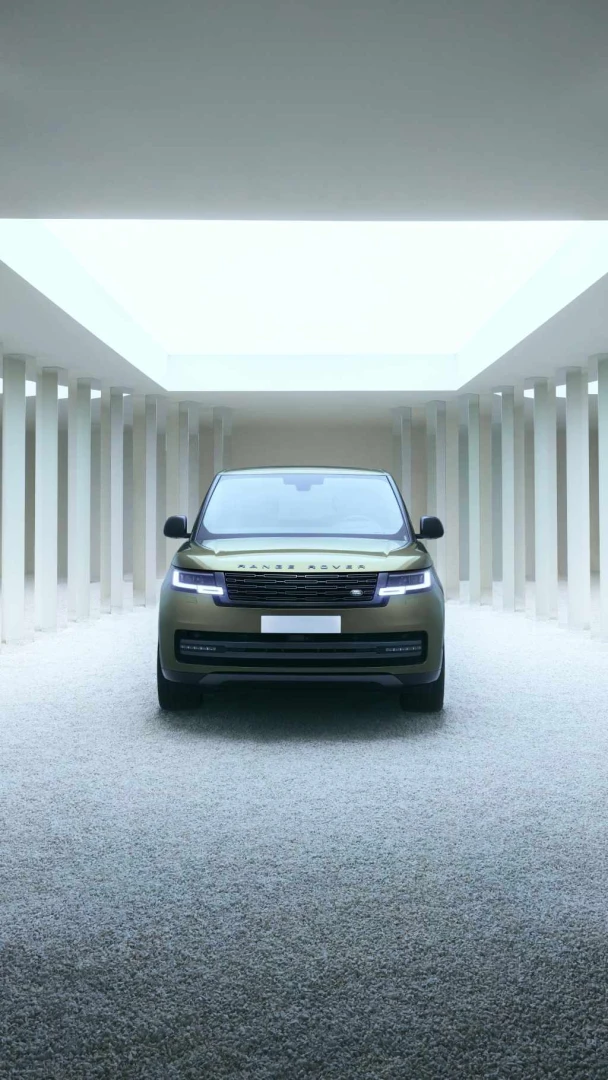 RANGE ROVER представи емблематична инсталация на Milan Design Week в сътрудничество с NUOVA GROUP