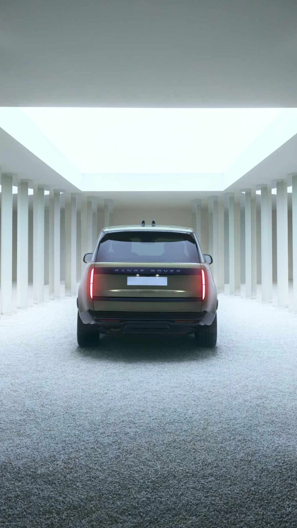 RANGE ROVER представи емблематична инсталация на Milan Design Week в сътрудничество с NUOVA GROUP