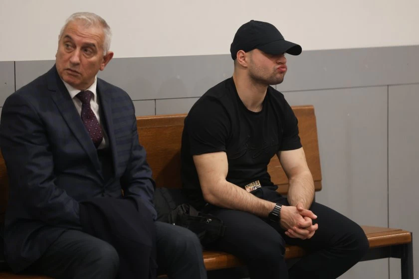 Полицията издирва над 2000 души като прокурорския син Васил Михайлов