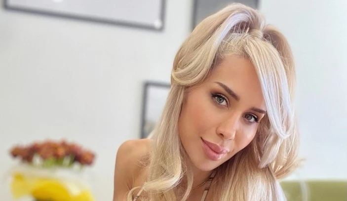 Бесен екшън на пътя с ергенката Надежда СНИМКИ