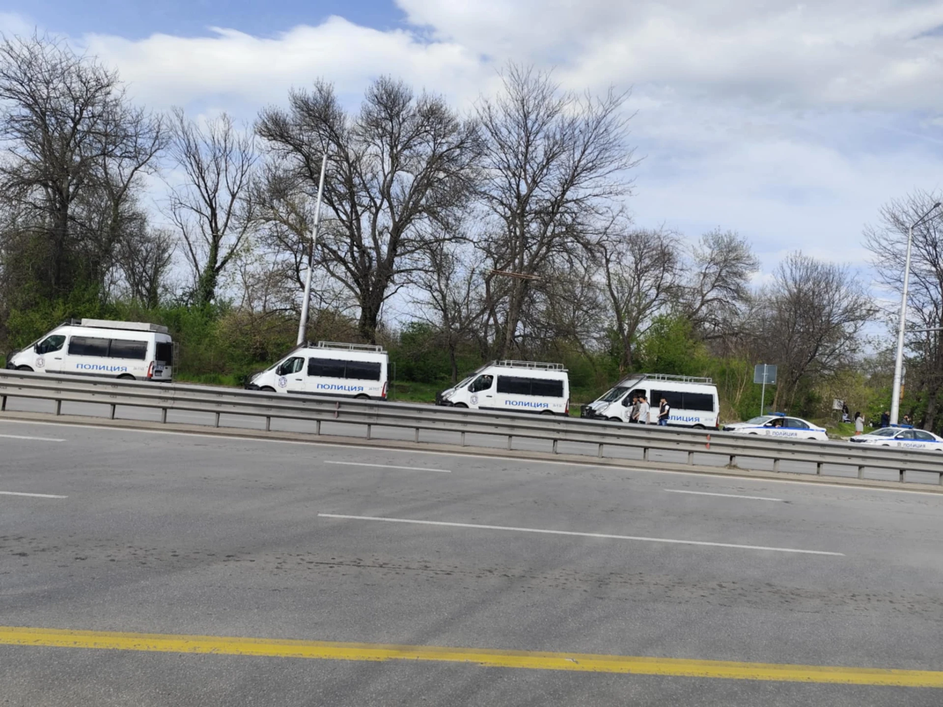 Хаос в София: Жители блокираха няколко квартала, протестират на ключов булевард! ВИДЕО