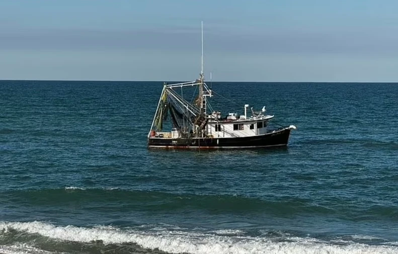 Разкриха мистерията на загадъчен кораб-призрак СНИМКИ