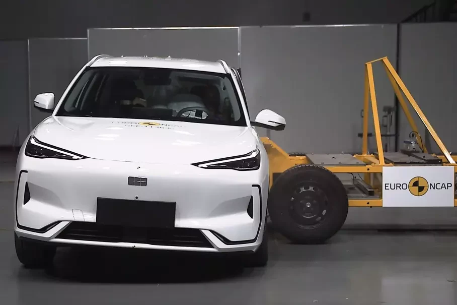 Краш-тест: Колко безопасен е Geely EX5 по европейската методология ВИДЕО 