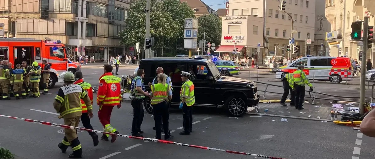 Кошмарът в Щутгарт става още по-голям, не е истина кого е блъснал изрода 