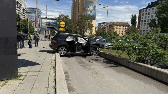 Извънредни подробности за мелето с летящия джип в София, младият му шофьор е... ВИДЕО