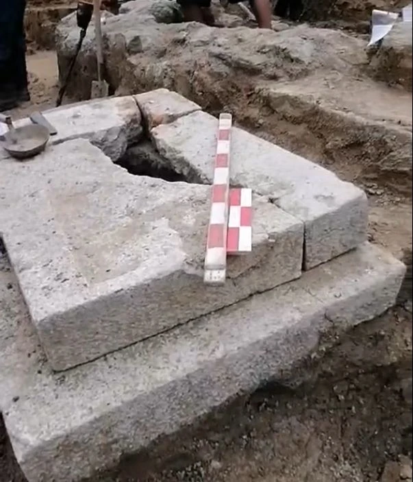 Показаха новите находки от Хералея Синтика - сред тях и богиня на кон ВИДЕО
