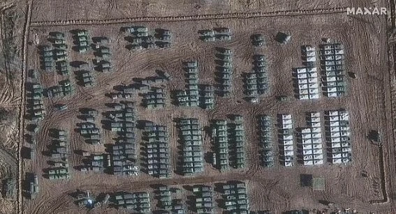 SVT: Русия трупа войски на границата с натовска държава - както преди да нахлуе в Украйна СНИМКИ