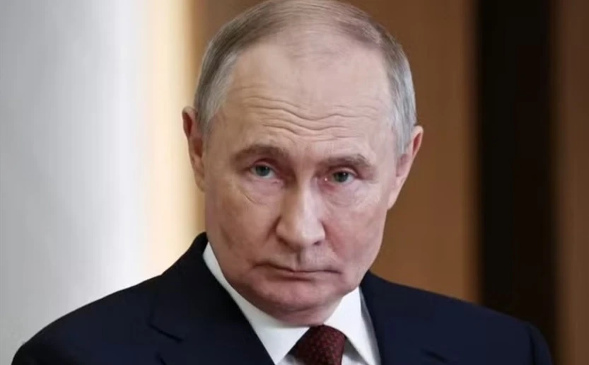 "Блумбърг": Путин назначи служители от „ниско ниво“ за преговорите с Украйна