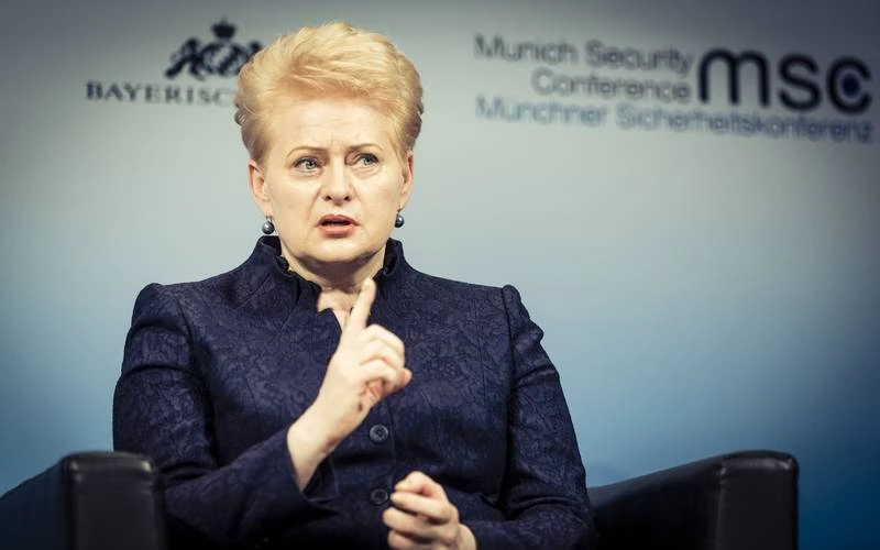 Бивш президентът на Литва: Руските ядрени оръжия вече не плашат никого