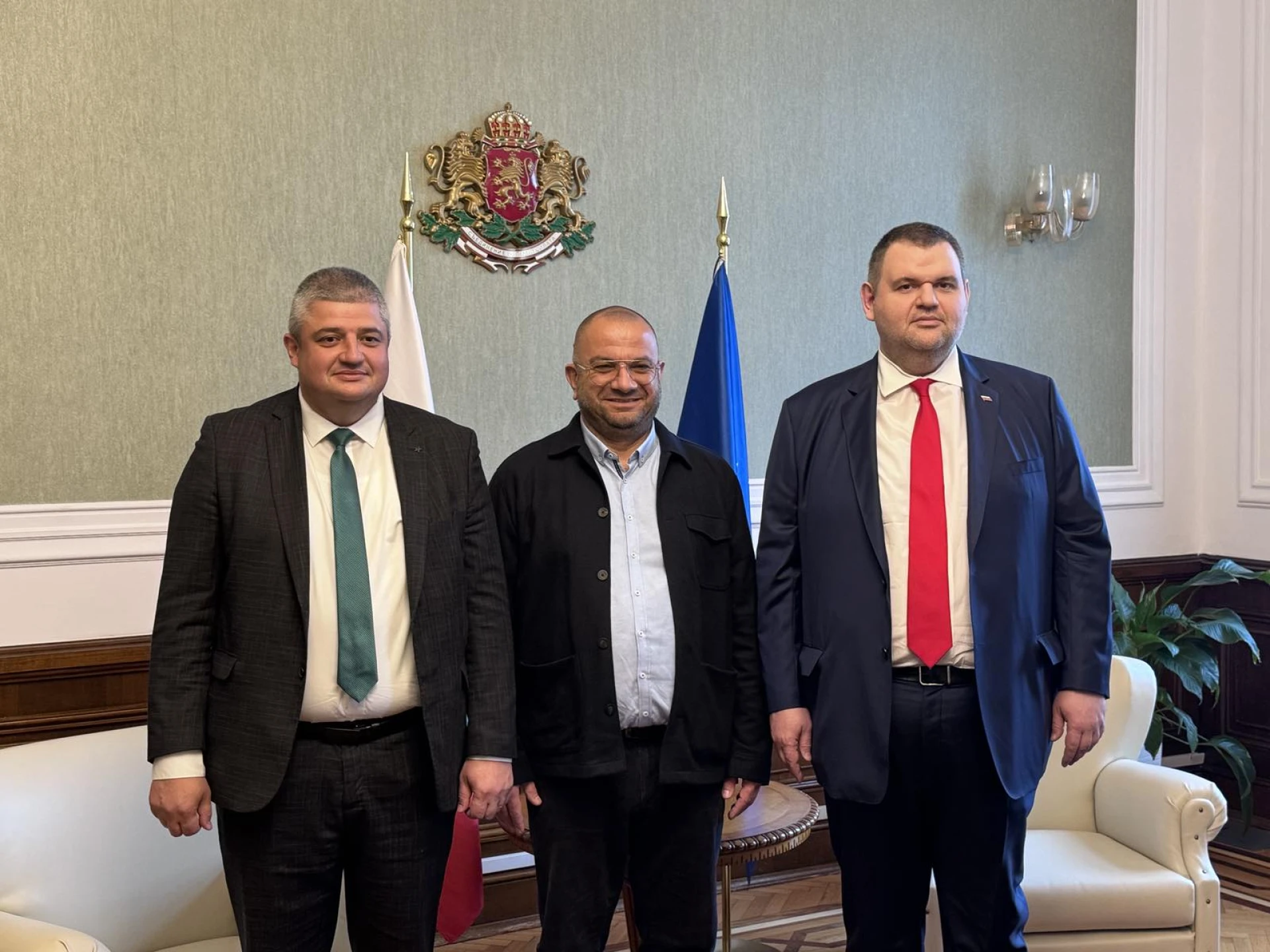 Делян Пеевски прие още две общини в стратегията за “Ново начало за развитие на регионите”
