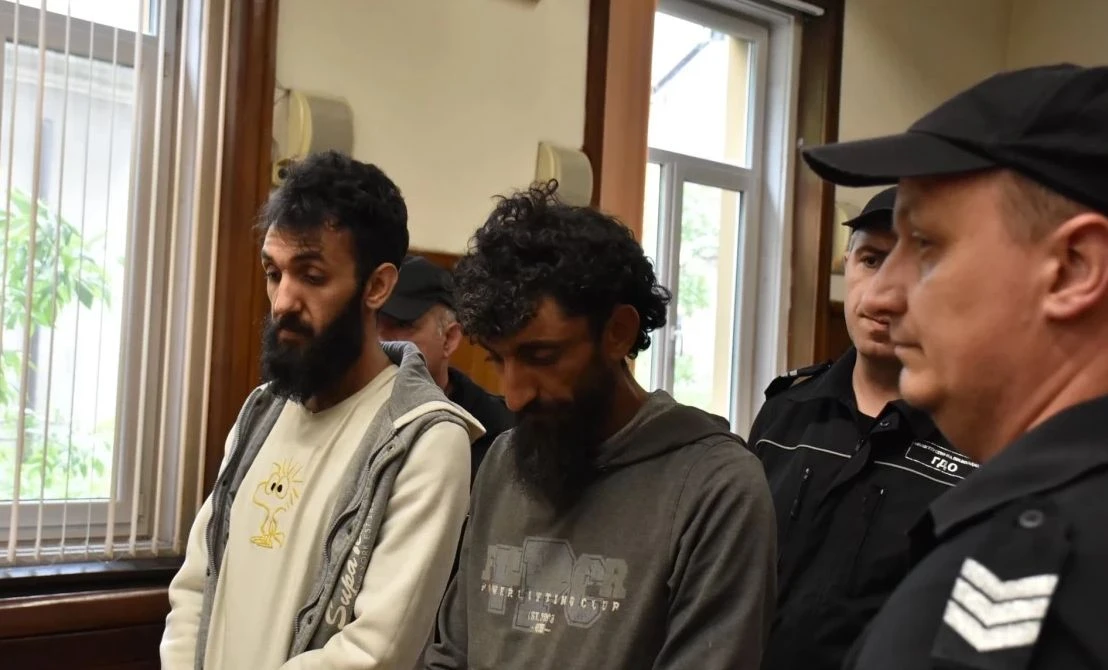 Кошмарни разкрития за адската група в Хасковско: Отвлечена мароканка забременяла от изнасилвача си 