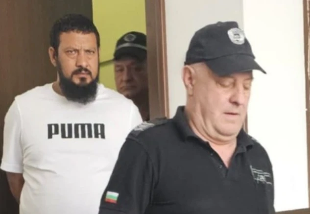 Сабята на Серафим или мачетето на Орхана? Кой разсече Ахмед при мелето в Шекер махала