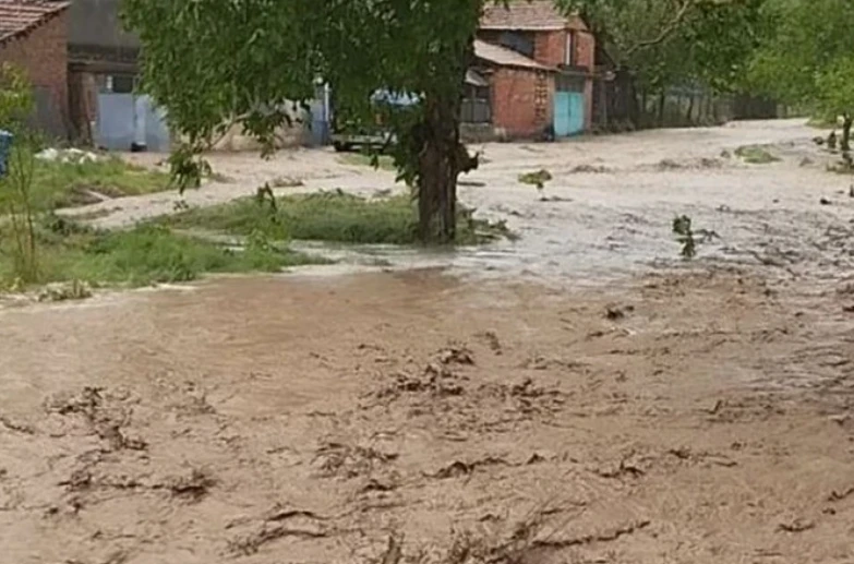 Воден апокалипсис заля наше село