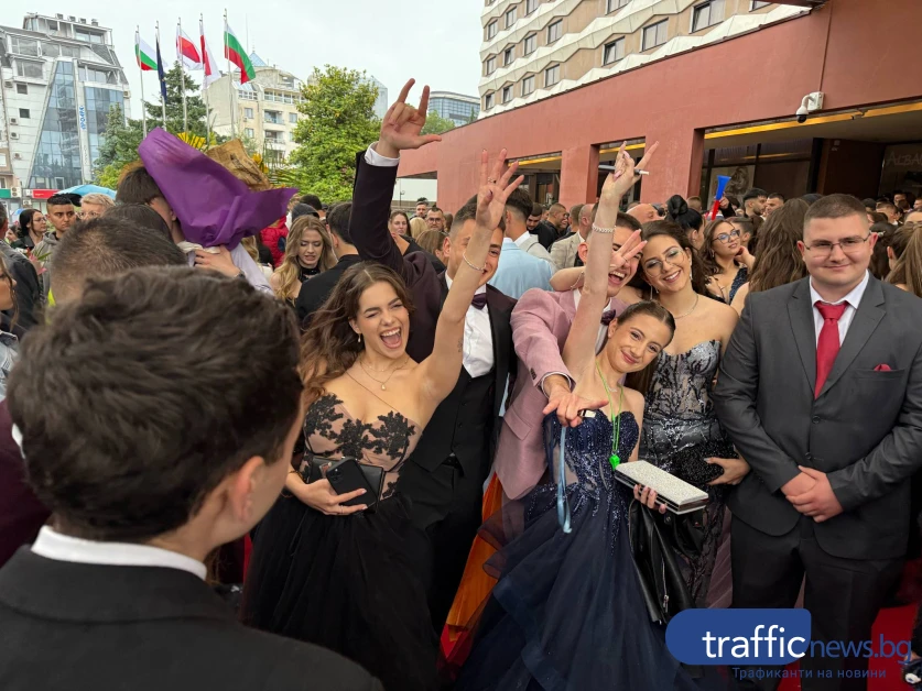 Пловдивски абитуриент събра точките, не е за вярване кой го изпрати Снимки 