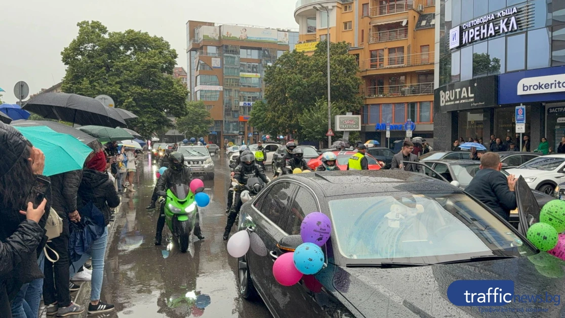 Пловдивски абитуриент събра точките, не е за вярване кой го изпрати Снимки 