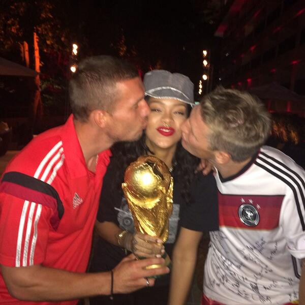 36NG_Rihanna_Celebrates_World_Cup_Victory_w_Germany_National_Team_Players_02.jpg