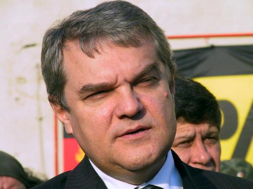 И днес няма да разпитват Румен Петков