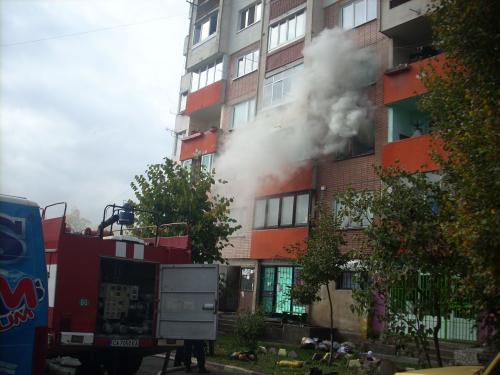 Пожaр вилнее в "Света троица"