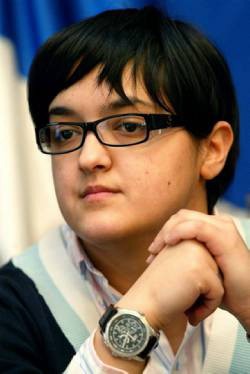 Спечелилата Евровизия Мария Шерифович напуска Сърбия, тръгва да завоюва Европа