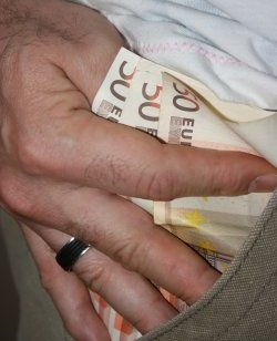 42 македонски полицаи на границата с Албания заподозрени в злоупотреба със служебното положение 