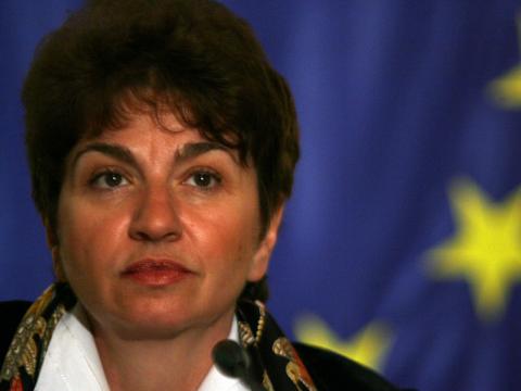 Меглена Плугчиева извади ново писмо от Майкъл Лий, хвалел я