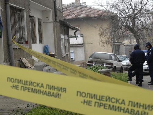 Убиецът на семейството в Димитровград правил опити да убие полицай 