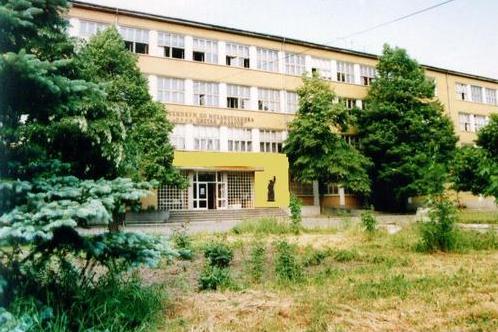 1006 абсолвенти от Икономическия факултет на Пловдивския университет получиха дипломи
