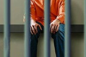 Отвлеченият Маникатов се завърна в панделата бит пребит