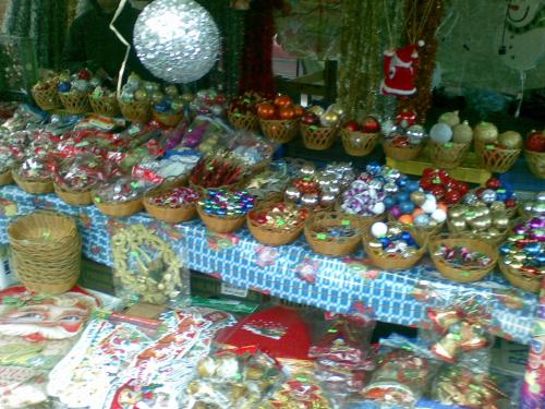 Продават пиратки под масата