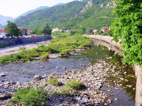 30-годишен мъж бе открит в ледените води на Въча 