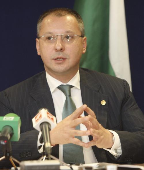 Станишев ще убеждава Барозу колко сме напреднали след критиките 