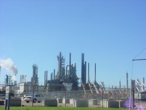 САЩ глобиха Exxon Mobil с 6,1 млн. долара