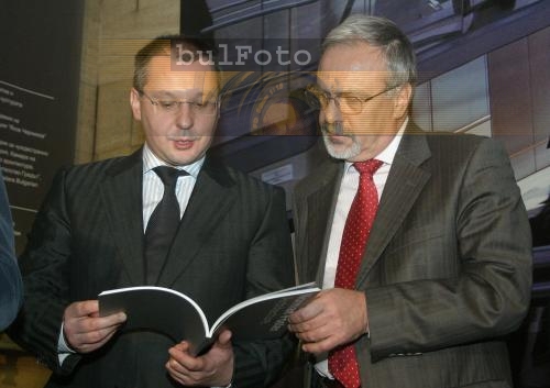 Сараи си строи Гагаузов