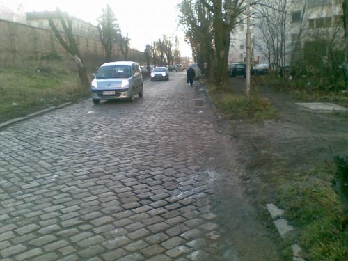 Улица без тротоар дебне жертви