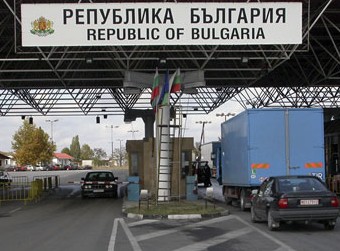 Временно затвориха ГКПП "Деве баир" за влизане в Македония