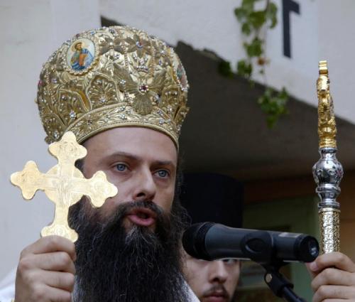 Дядо Николай иска църква за вечни времена 