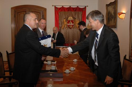 100 млн. евро отделя Будапеща за боклука
