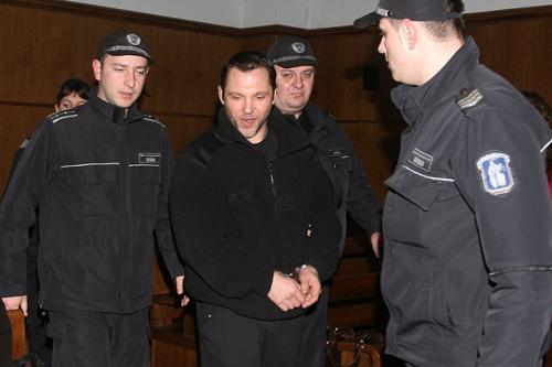 Оставиха Златко Баретата в ареста