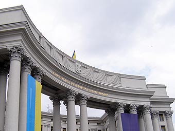 Украйна гони двама румънски дипломати