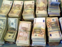 Здрава фискална политика и чуждестранни инвестиции могат да спасят Източна Европа 
