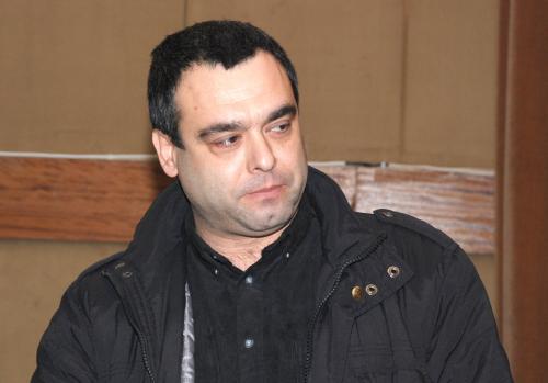 Слух за 4 тона взрив раздруса общинския съвет в Хасково