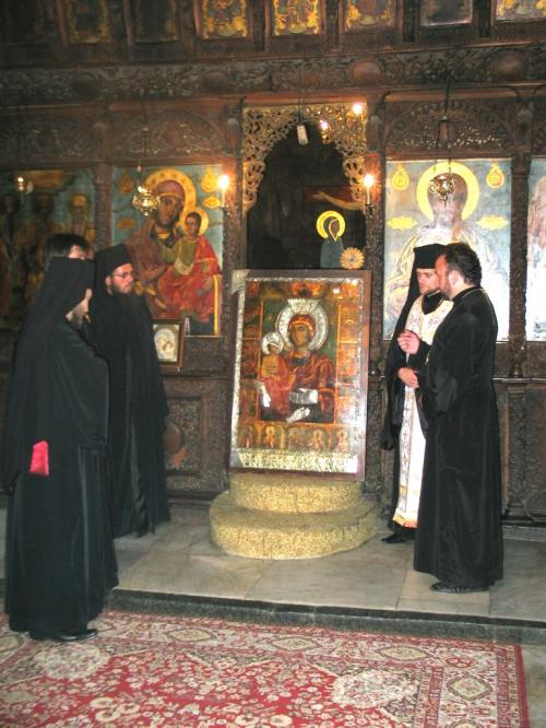Ограбиха църква в Ловешко