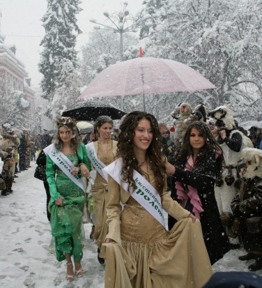 Коронясаха „Мис Пролет 2009”