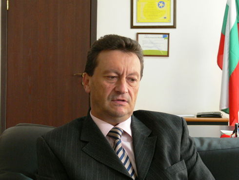 До края на 2009 г. трябва да използваме 9% по-малко еленергия