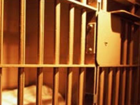 Пъхнаха зад решетките крадец на гориво