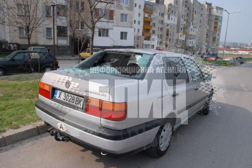 От яд изпотрошиха чисто нов фолксваген 