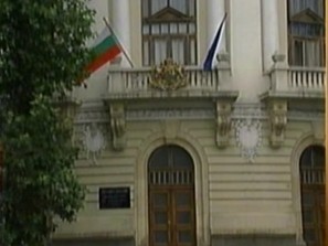 Депутати искат отстраняване на земеделския министър 