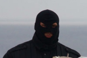 Маскирани ограбиха магазин в "Стрелбище"