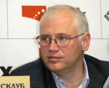 Синът на Цеко Минев катастрофира